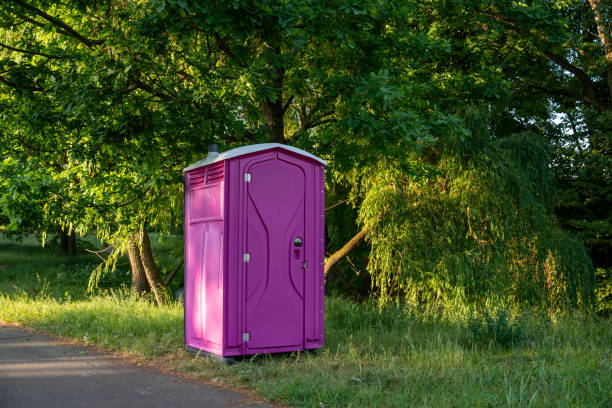 Best Portable bathroom rental  in Desert Aire, WA